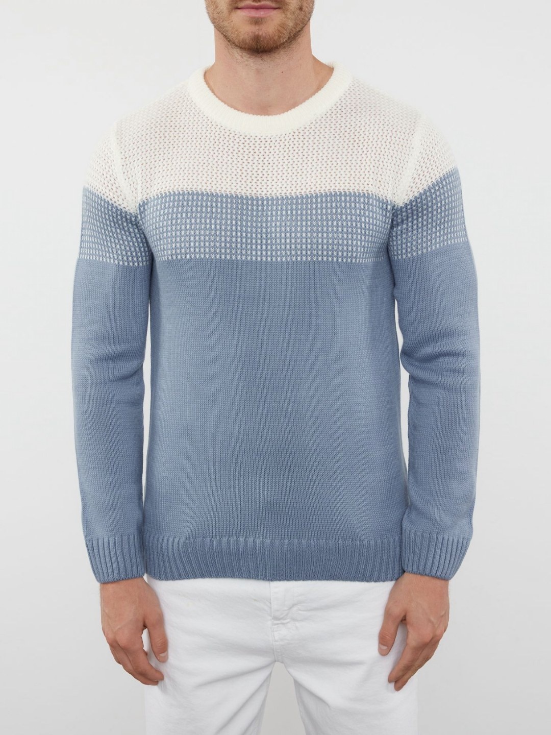 

Trendyol Men Striped Round Neck Acrylic T-Shirt, Na