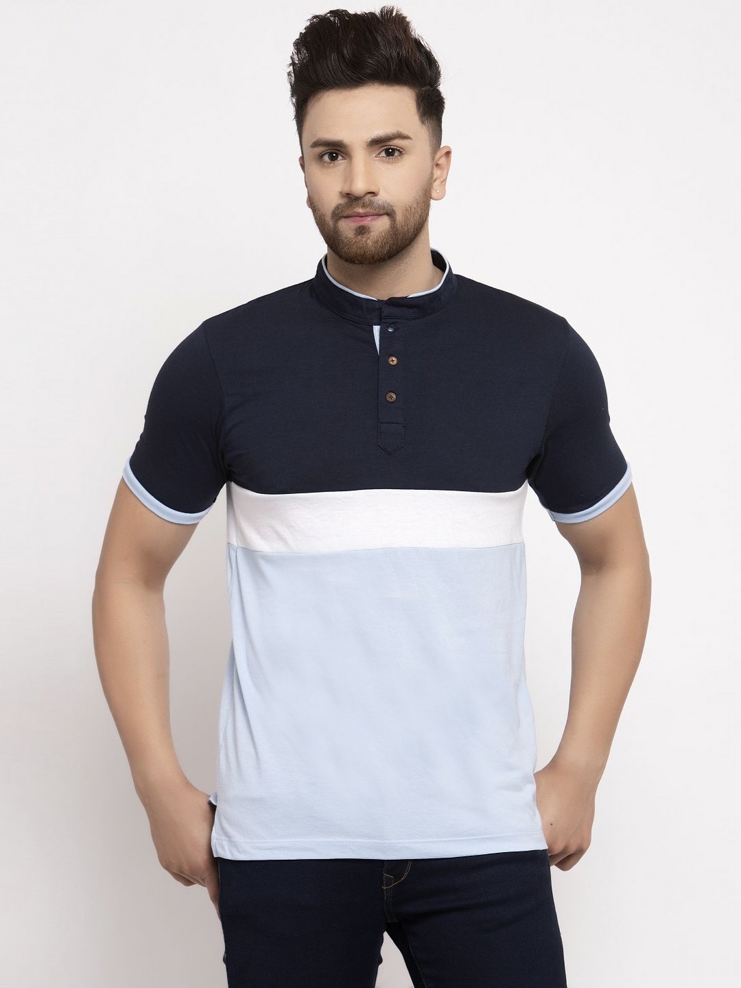 

Kalt Men Colourblocked Mandarin Collar Cotton T-Shirt, Navy blue