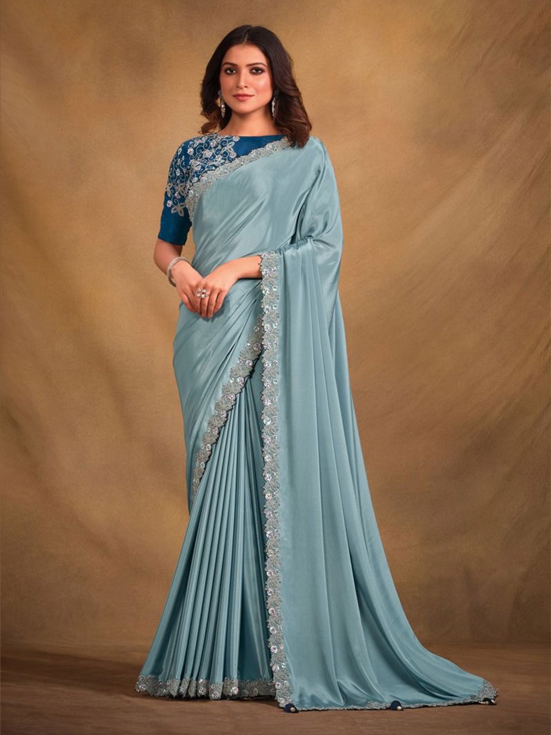 

Nimayaa Floral Sequinned Poly Georgette Heavy Work Saree, Blue