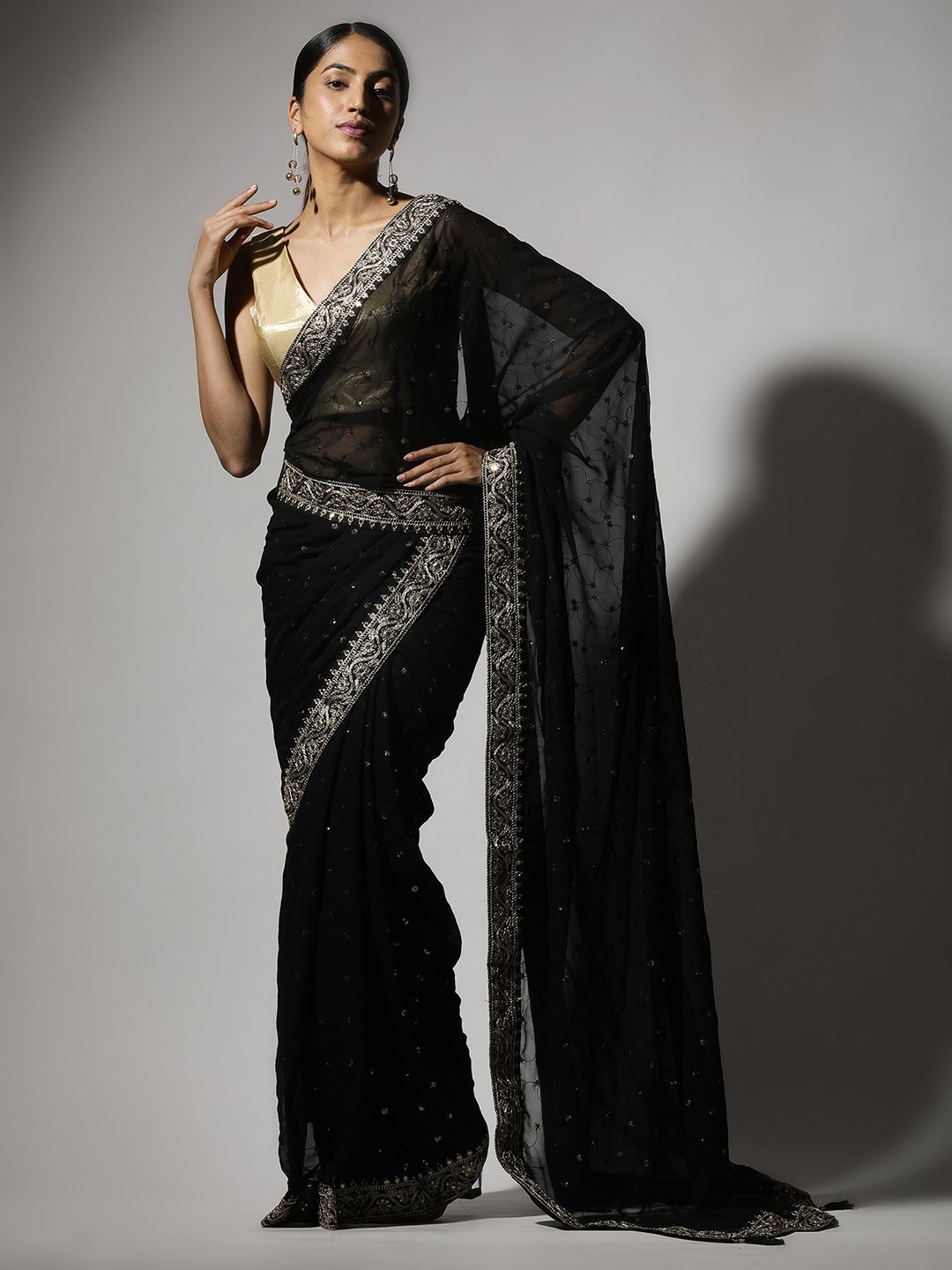 

Qahal Pure Georgette Embellished Sequinned Belted Saree, Black