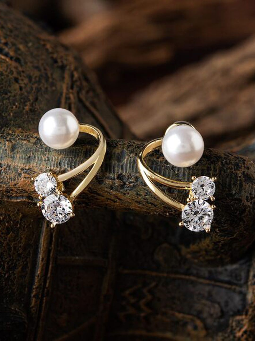 

KRENOZ Stainless Steel Gold Plated Stones Studded & Beaded Classic Studs