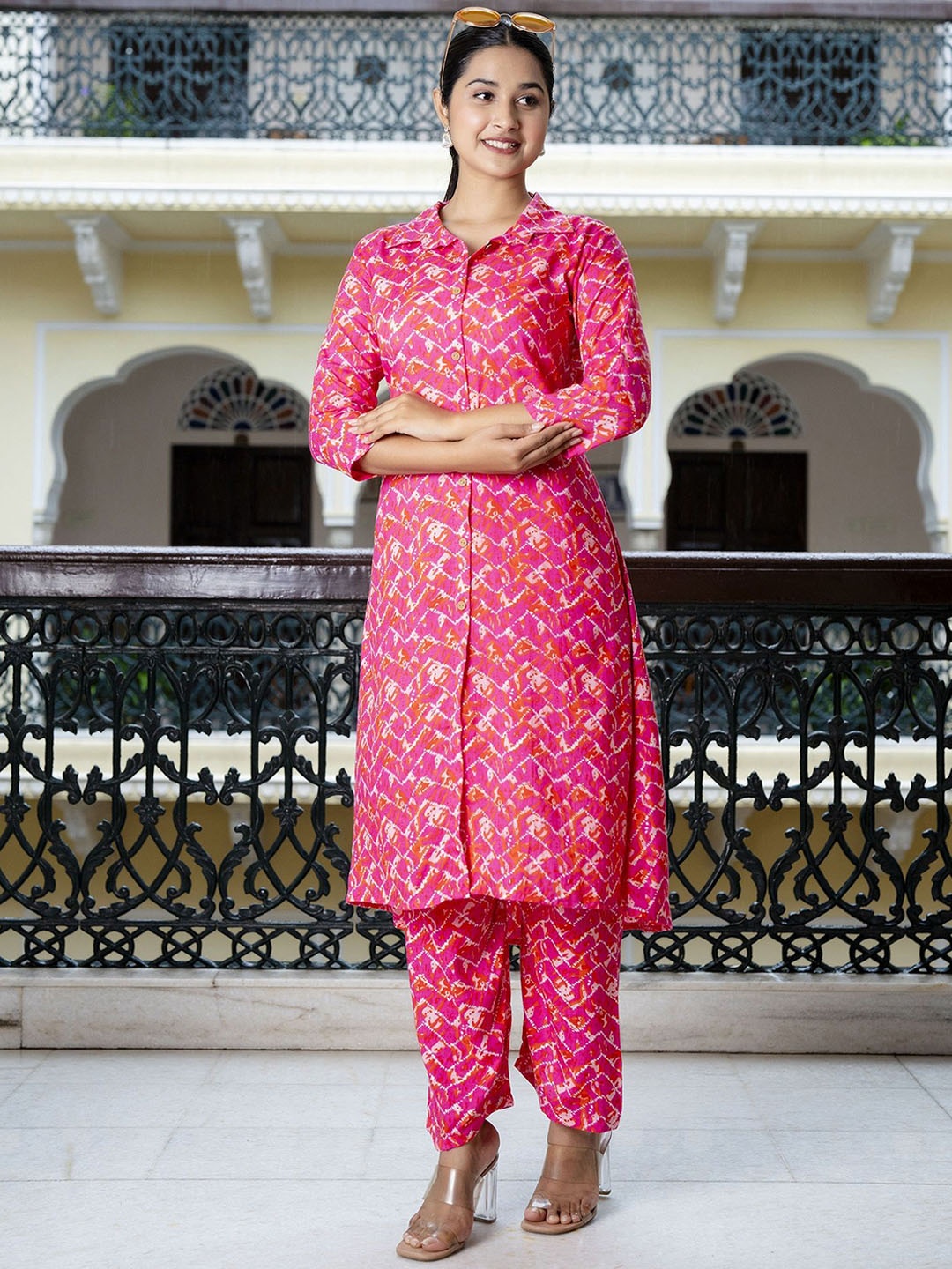 

HIVDO Printed Pure Cotton Kurta with Trousers, Pink