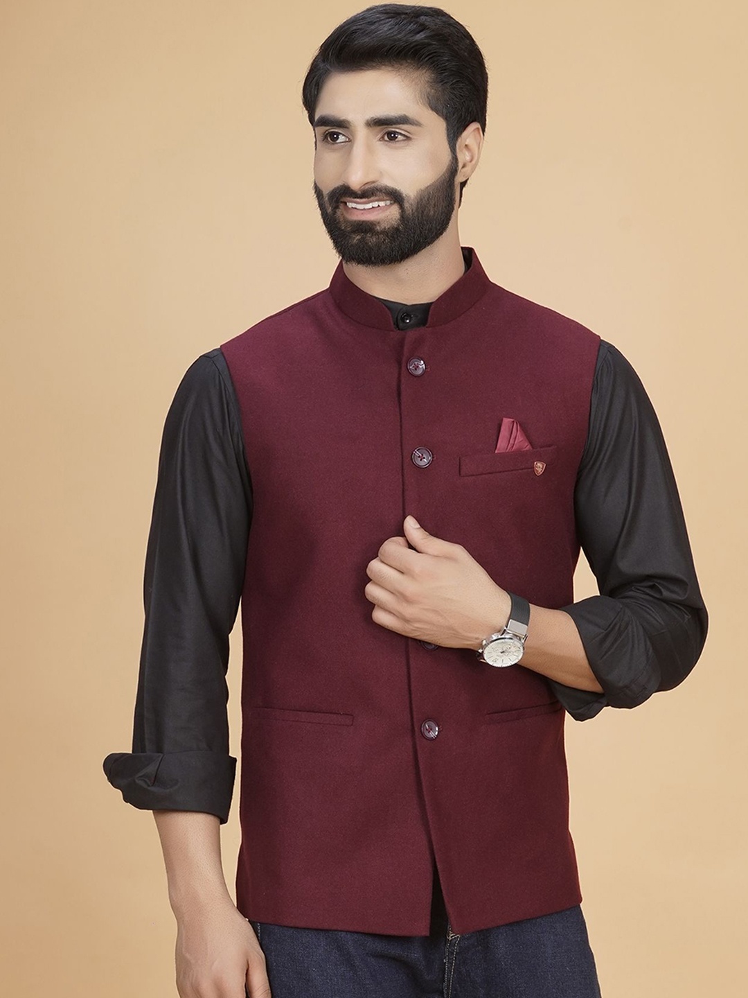 

LA'SCOOT Mandarin Collar Nehru Jacket, Maroon