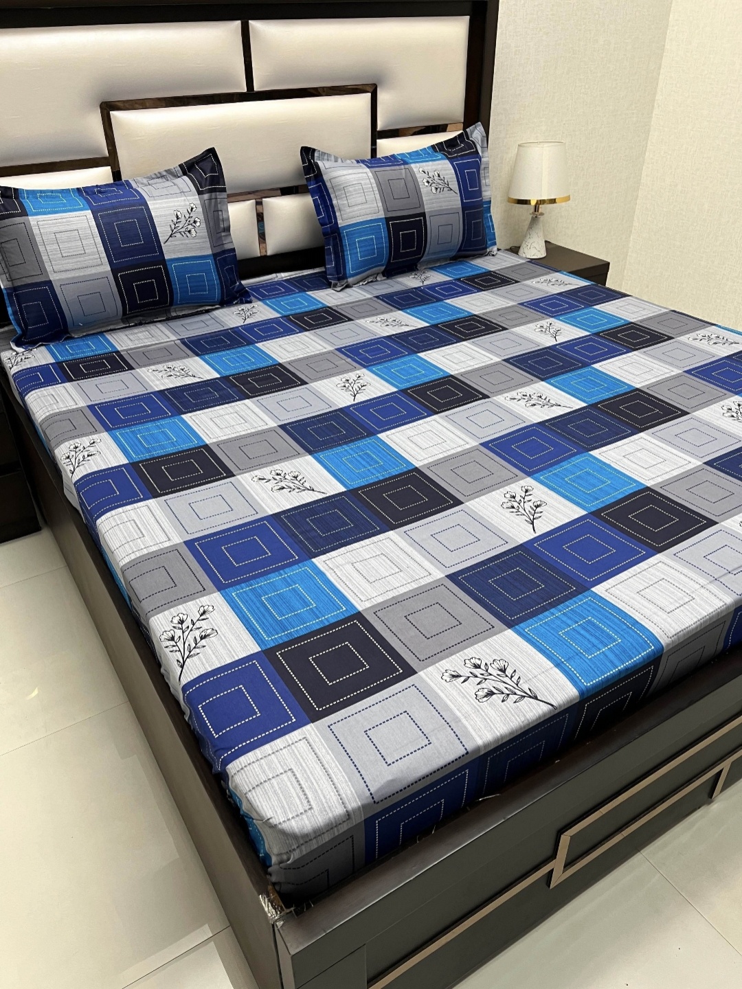 

Pure Decor Cotton Queen Size Double Bed Bedsheet With 2 Pillow Covers 2.28m X 2.54m, Blue