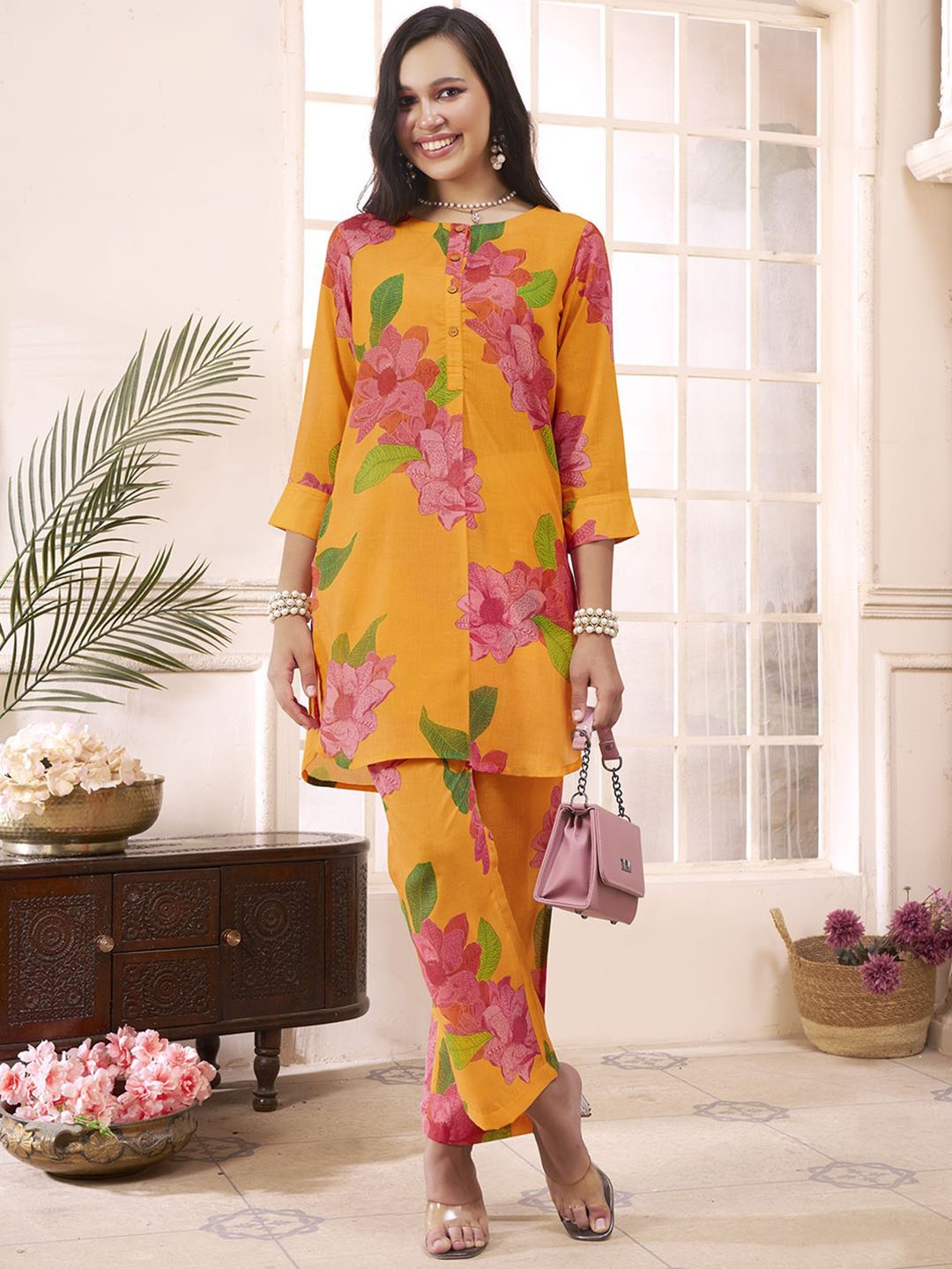 

Anouk Rustic Floral Printed Round Neck Three-Quarter Sleeves Regular Silk Blend Kurti &Trousers, Mustard