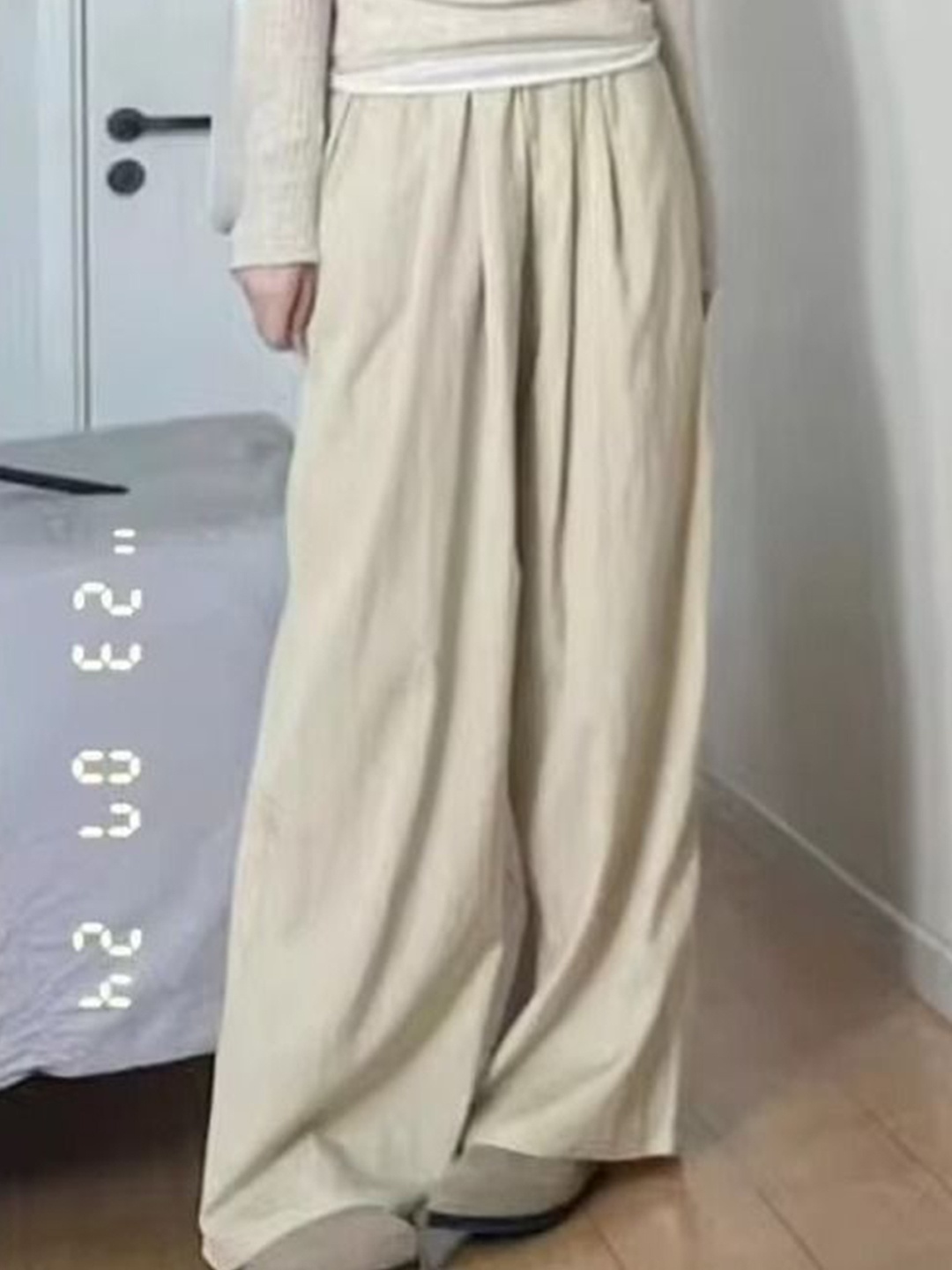 

StyleCast Women Loose Fit Trousers, Off white