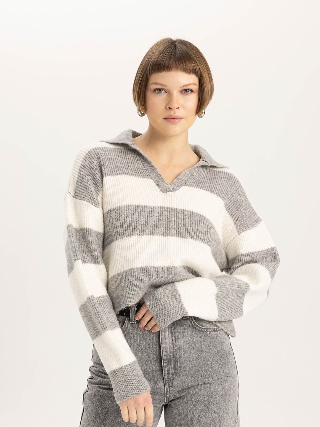 

DeFacto Women Striped Pullover, Grey