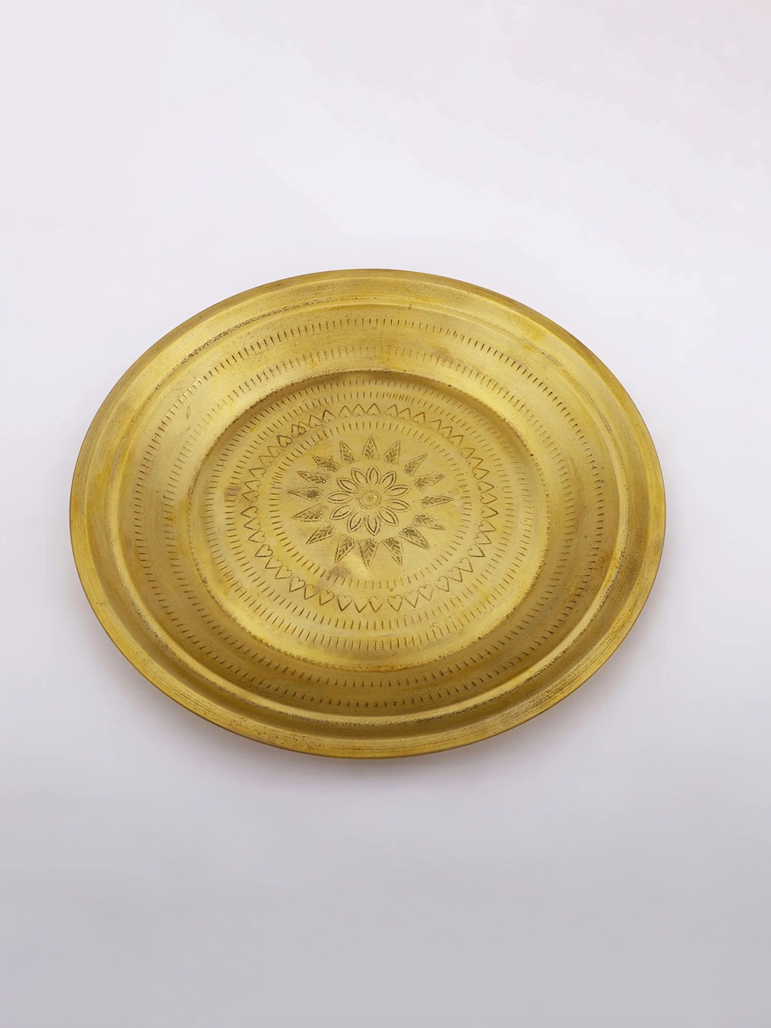 

Exotic India Brass Puja Ritual Thali Pooja Parat, Gold