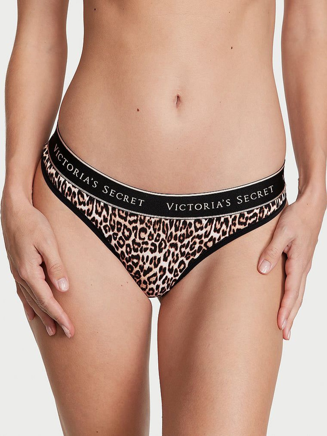 

Victoria's Secret Women Animal Printed Thong Briefs, Black