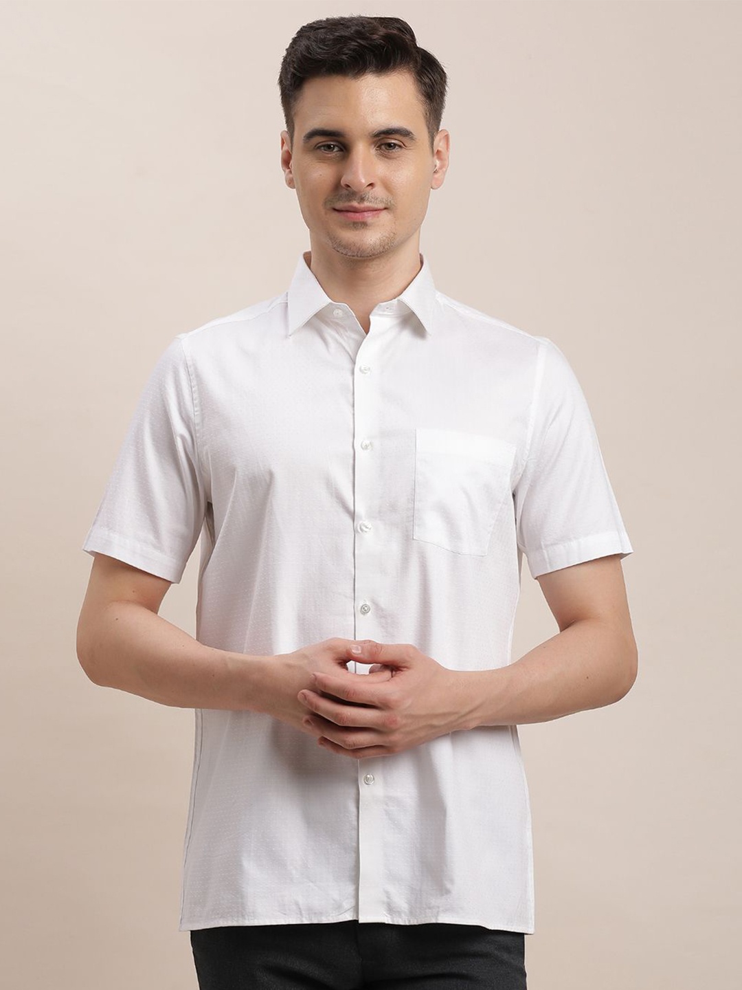 

Turtle Men Standard Spread Collar Solid Cotton Formal Shirt, White