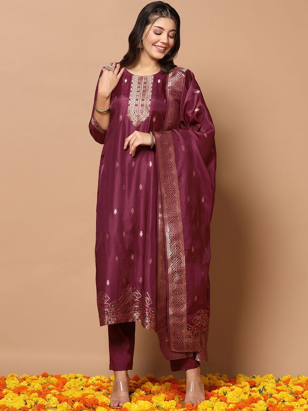 

BAESD Woven Design Kurta with Trousers & Dupatta, Maroon