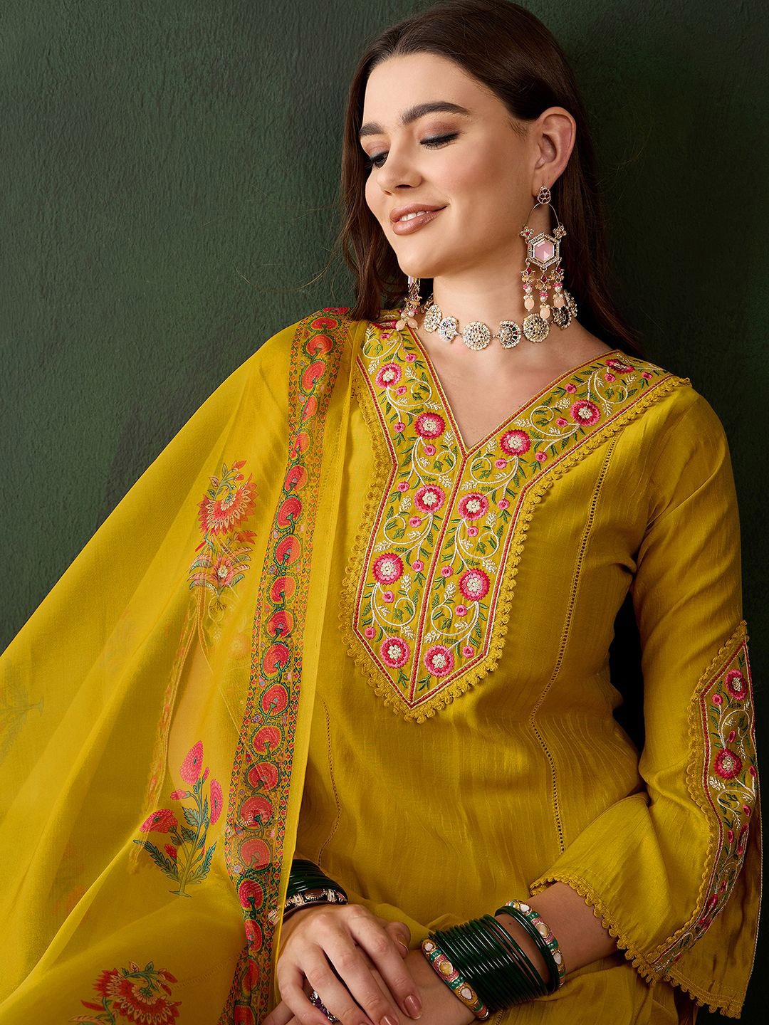 

Sangria Embroidered Thread Work Straight Kurta With Trousers & Dupatta, Yellow