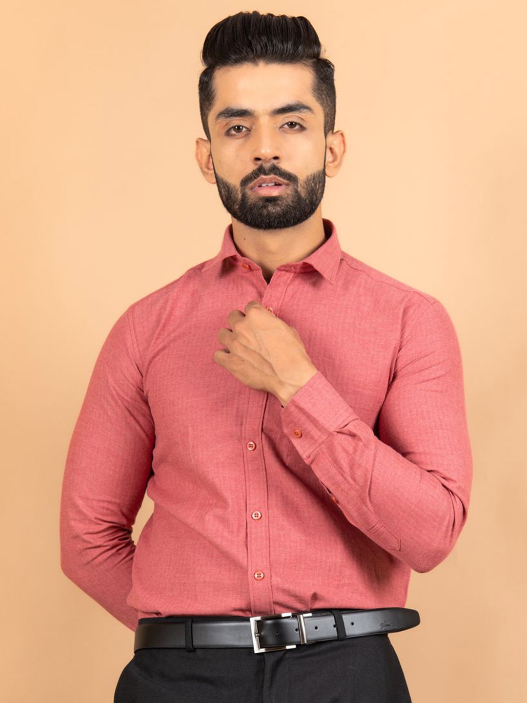 

Tistabene Men Standard Spread Collar Solid Cotton Formal Shirt, Pink