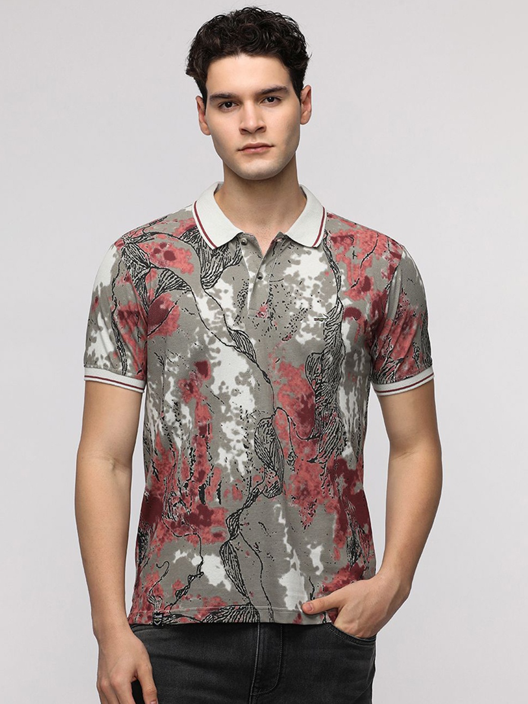 

Crocodile Men Abstract Printed Polo Collar Pure Cotton Slim Fit T-Shirt, Grey