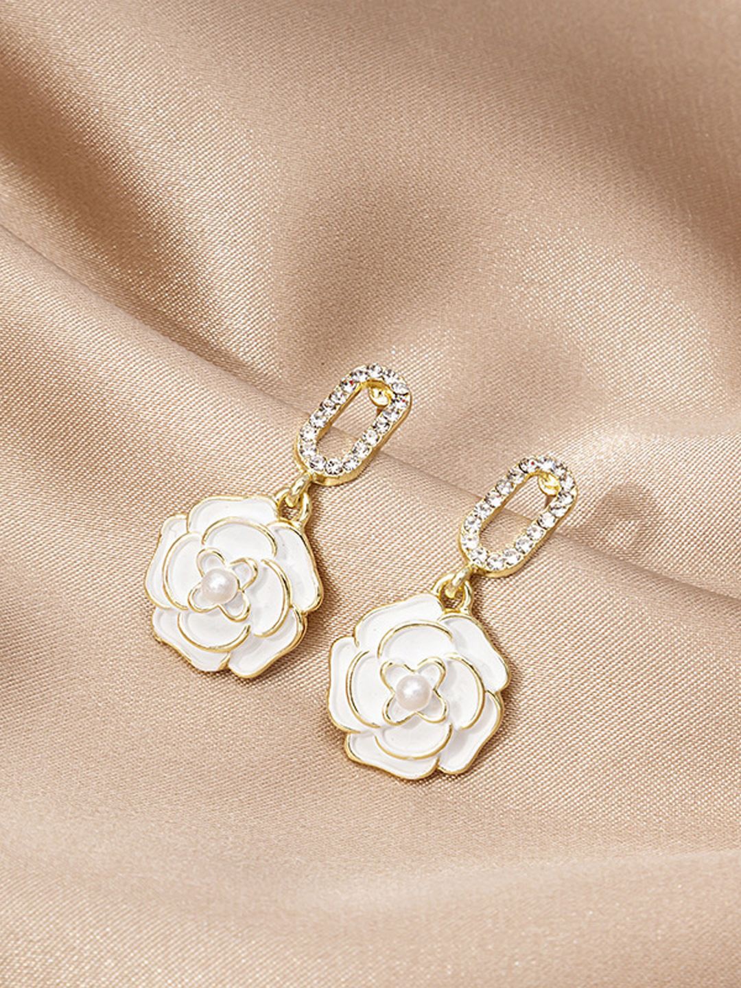 

FIMBUL Gold-Plated Artificial Stones Studded Floral Drop Earrings, White