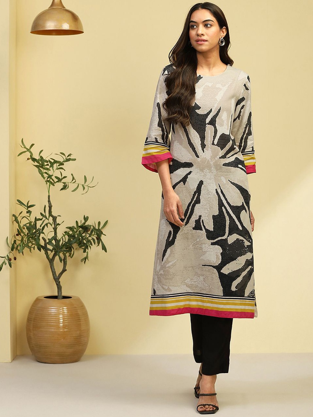 

Biba Floral Printed Flared Sleeves A-Line Kurta, Grey