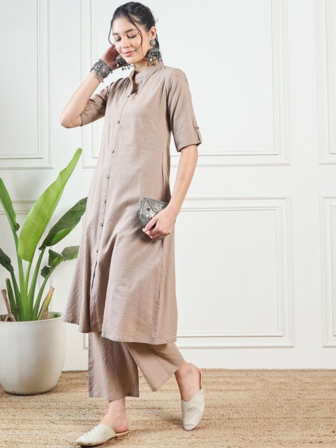 

P3D CREATION Striped Kantha Work Mandarin Collar Pure Cotton Kurta With Trousers, Brown