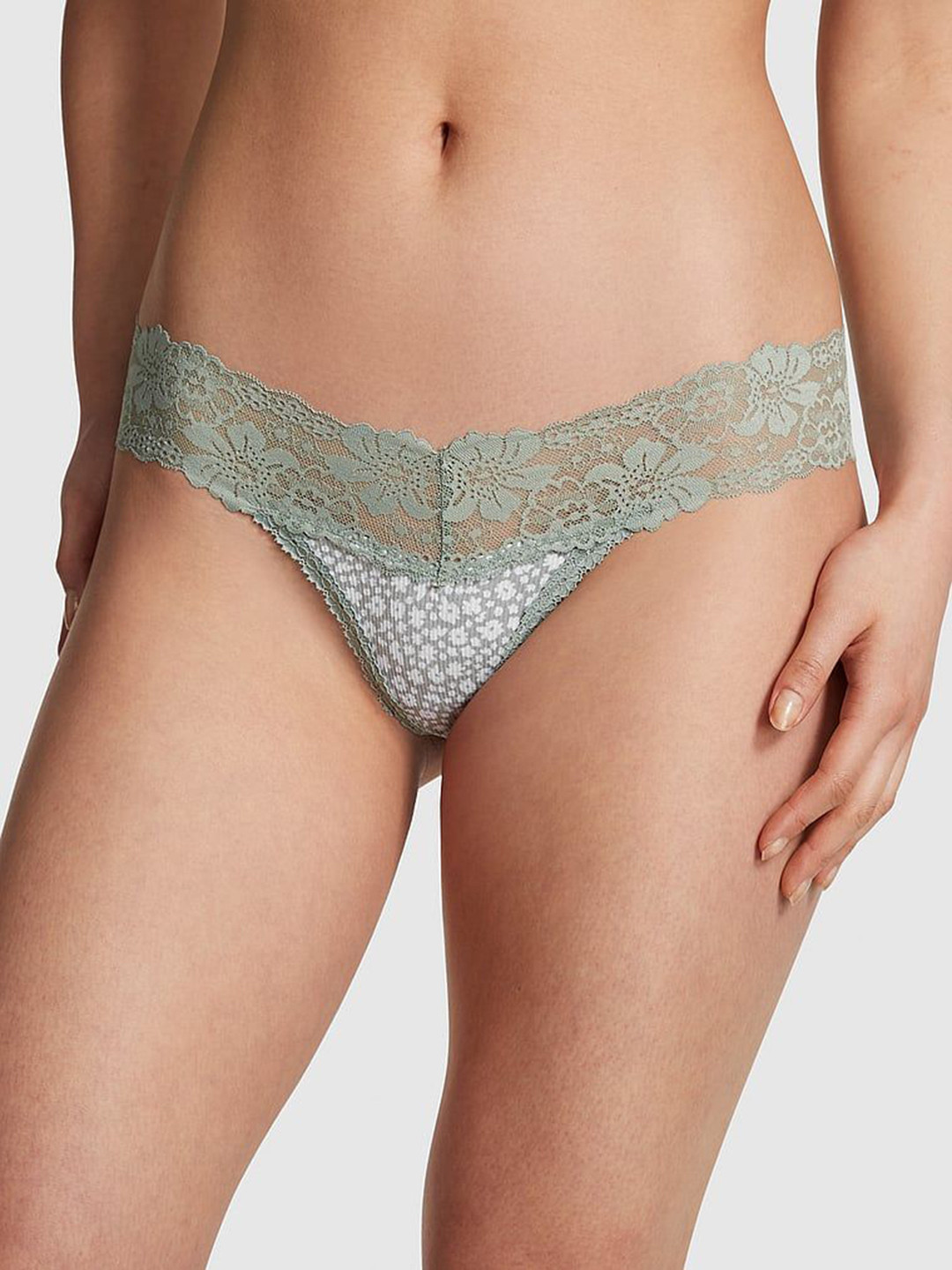

Victoria's Secret Lace-Trim Thong Panty 112467126CF8, Green