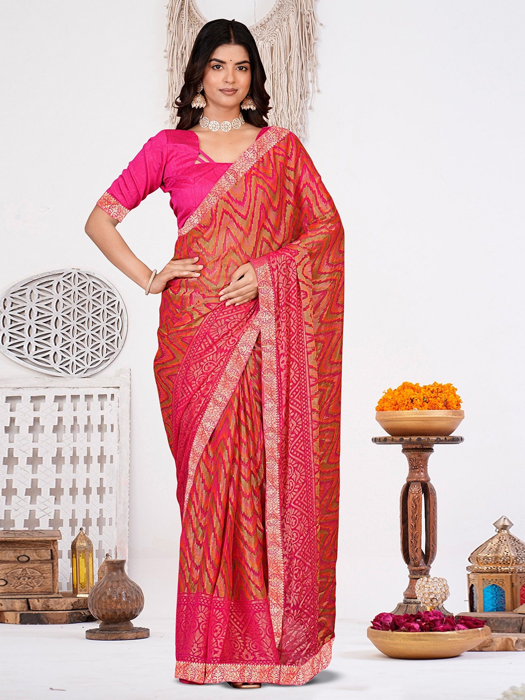 

EMV Printed Zari Pure Chiffon Saree, Orange