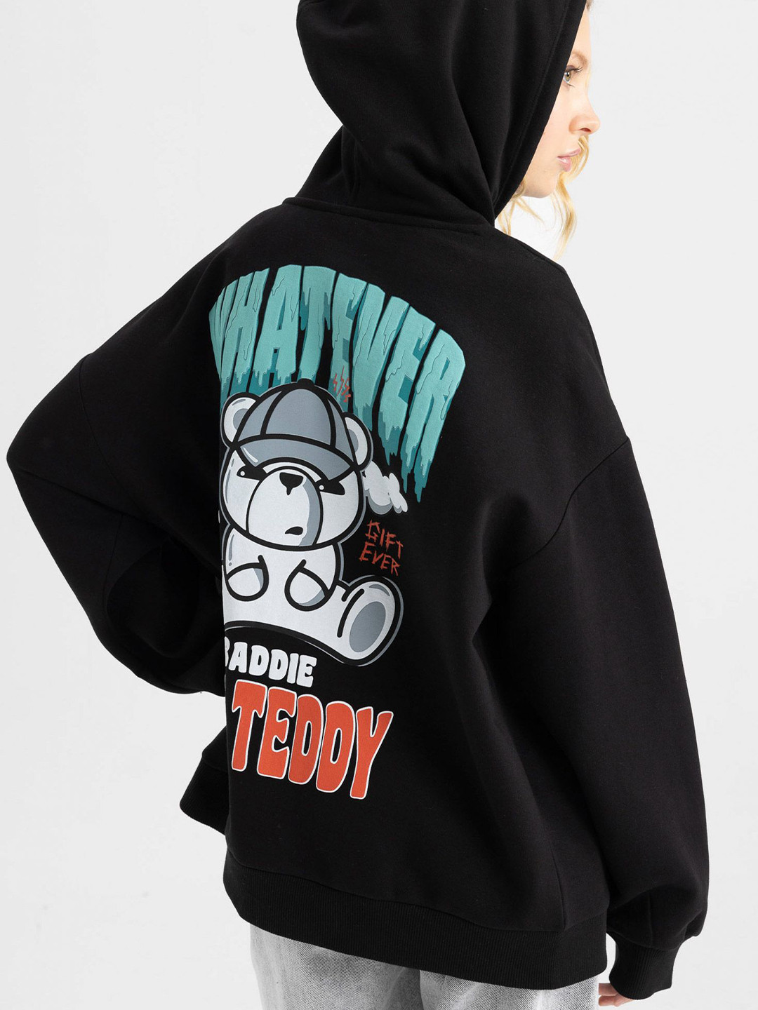 

DeFacto Women Printed Pullover, Black