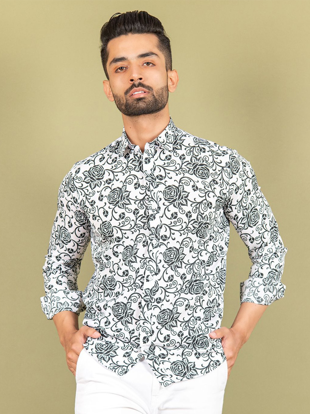 

Tistabene Men Standard Spread Collar Floral Printed Crepe Casual Shirt, Black