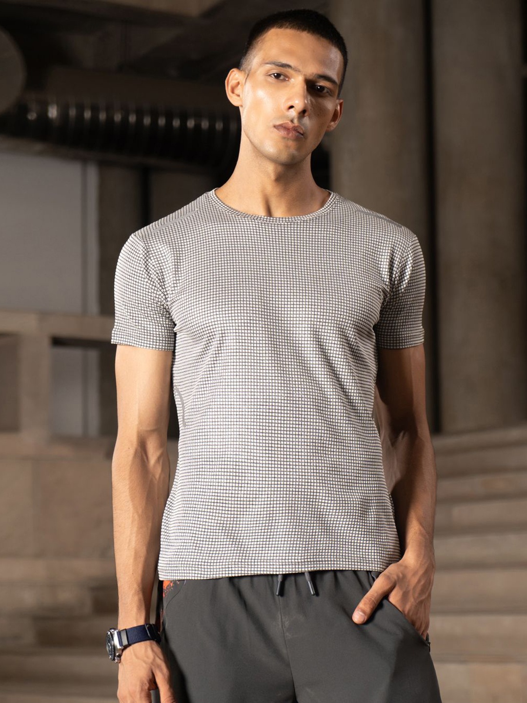 

Fit Monkey Men Dri-FIT Abstract Printed Round Neck T-Shirt, Grey