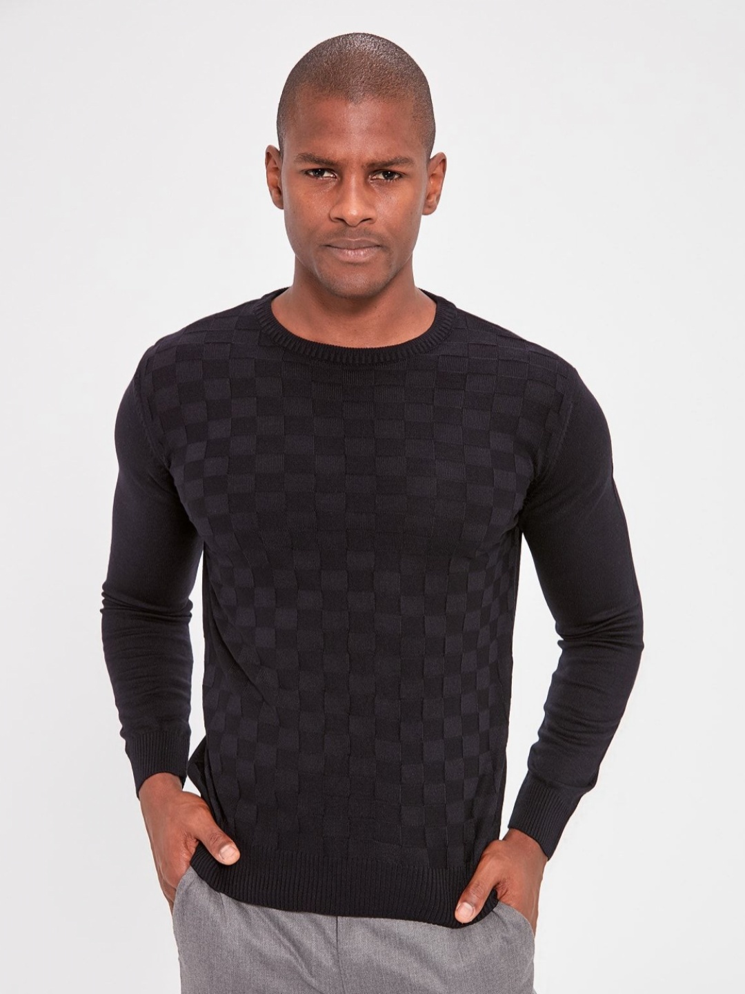 

Trendyol Men Self Design Round Neck Acrylic T-Shirt, Na