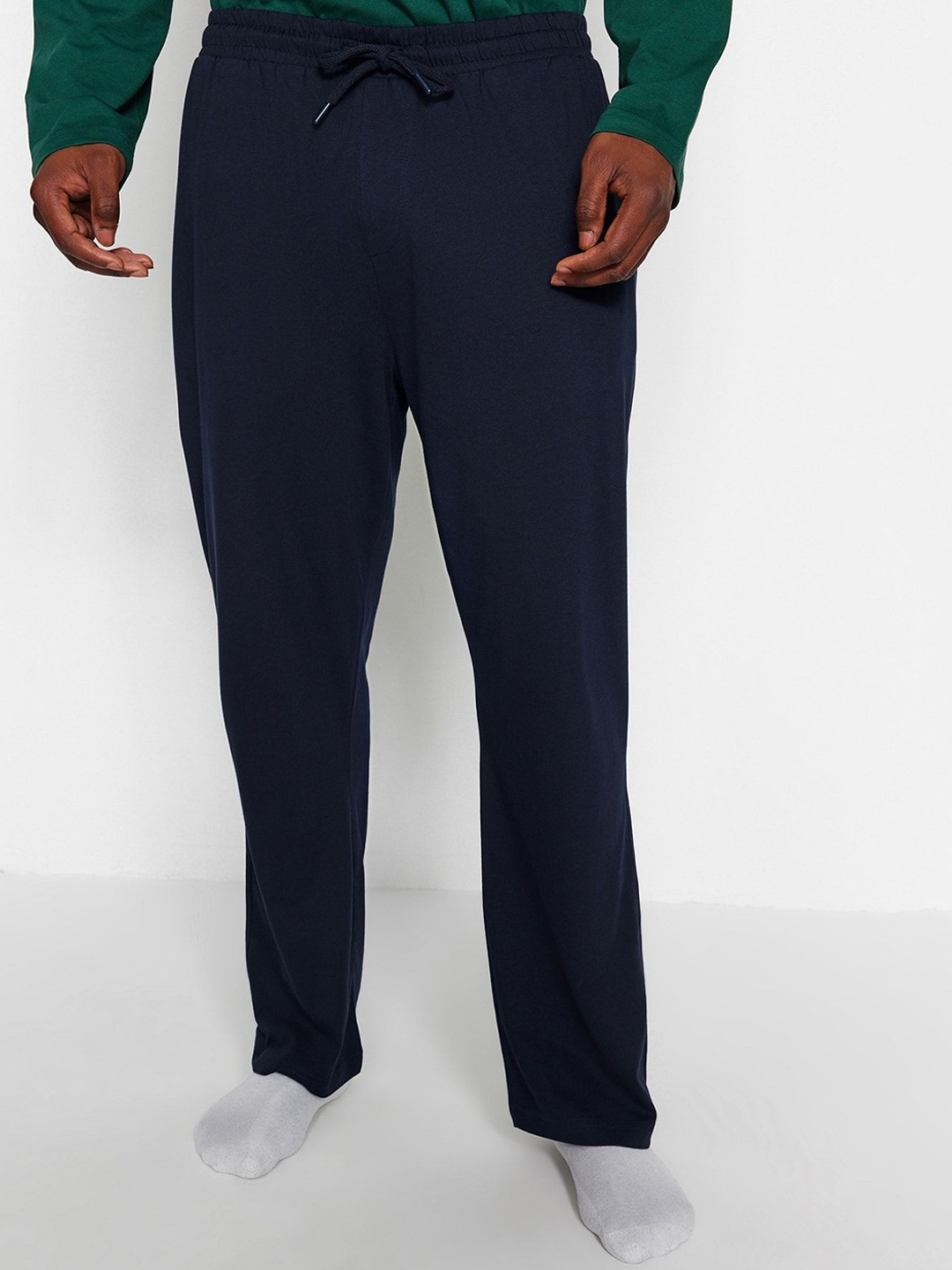 

Trendyol Solid Men Night suit, Green