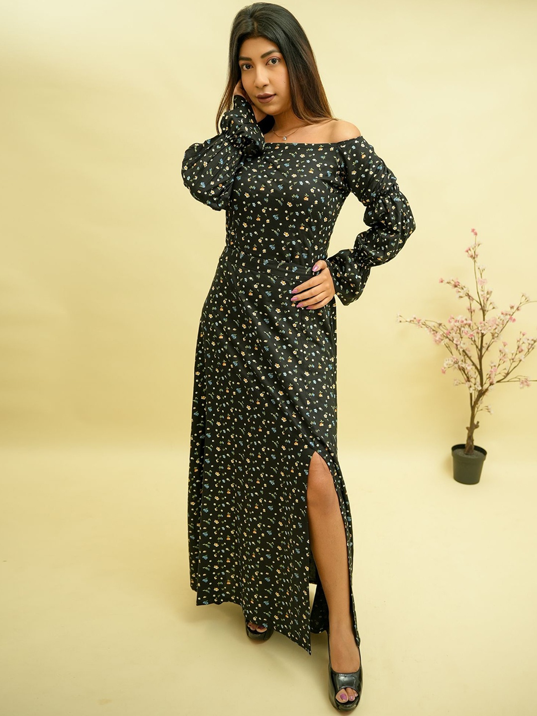

GO BOUJEE Floral Printed Top With Skirt, Black