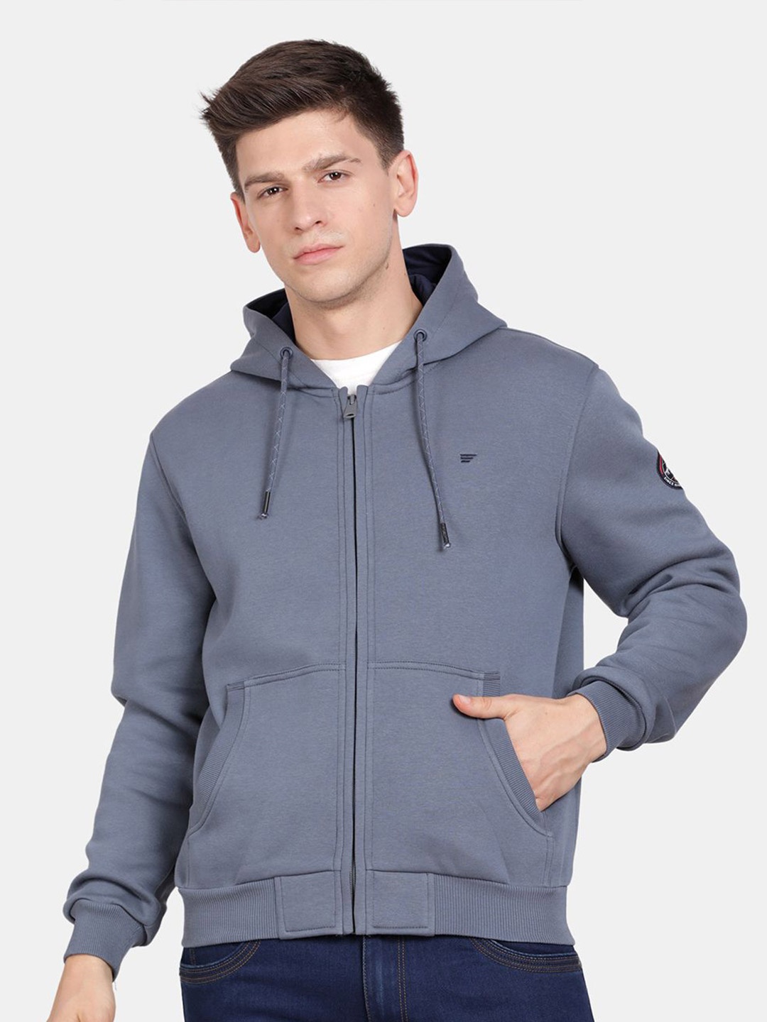 

t-base Men Solid Hooded Sweatshirt, Blue