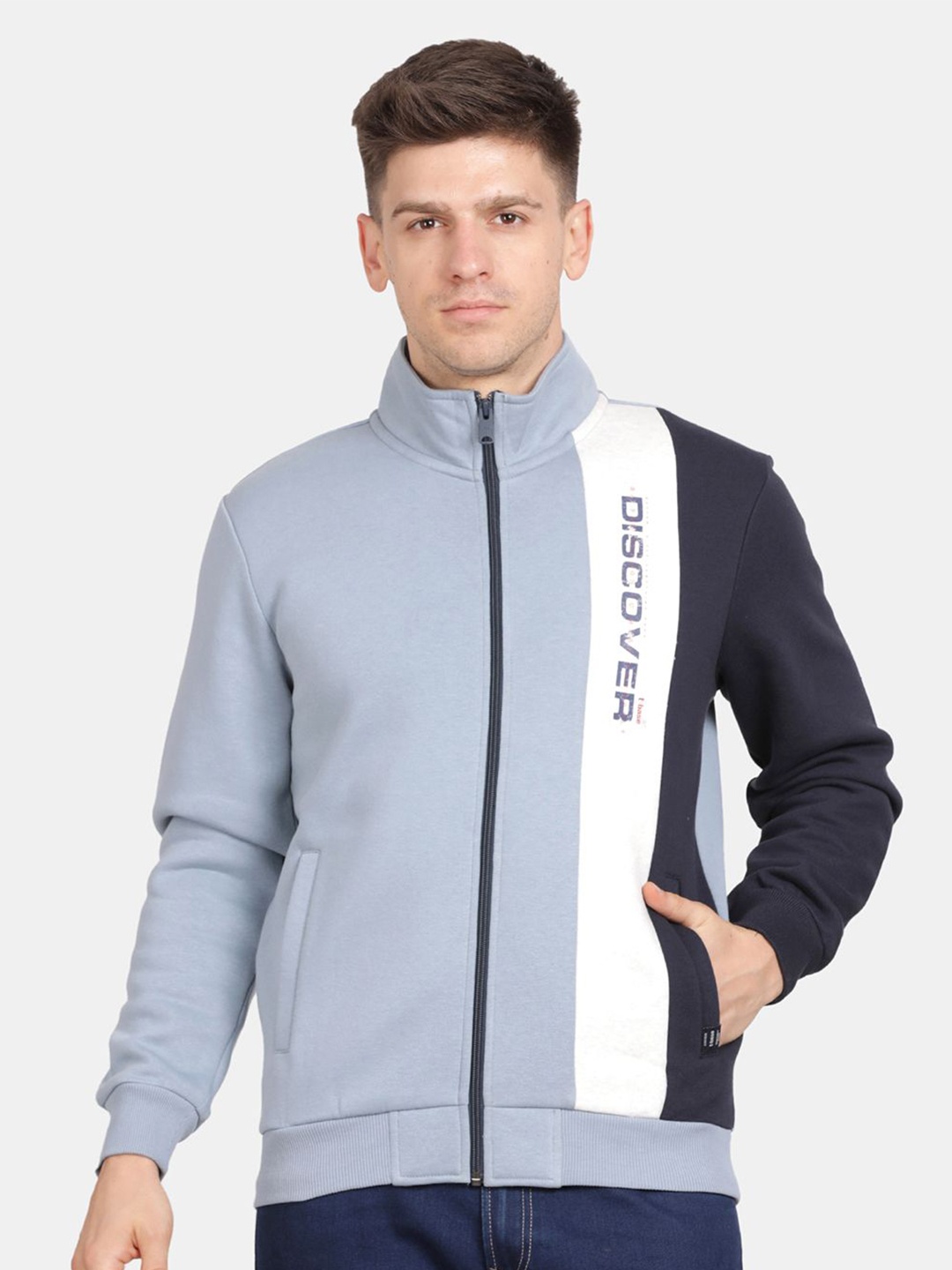 

t-base Men Colourblocked Sweatshirt, Blue