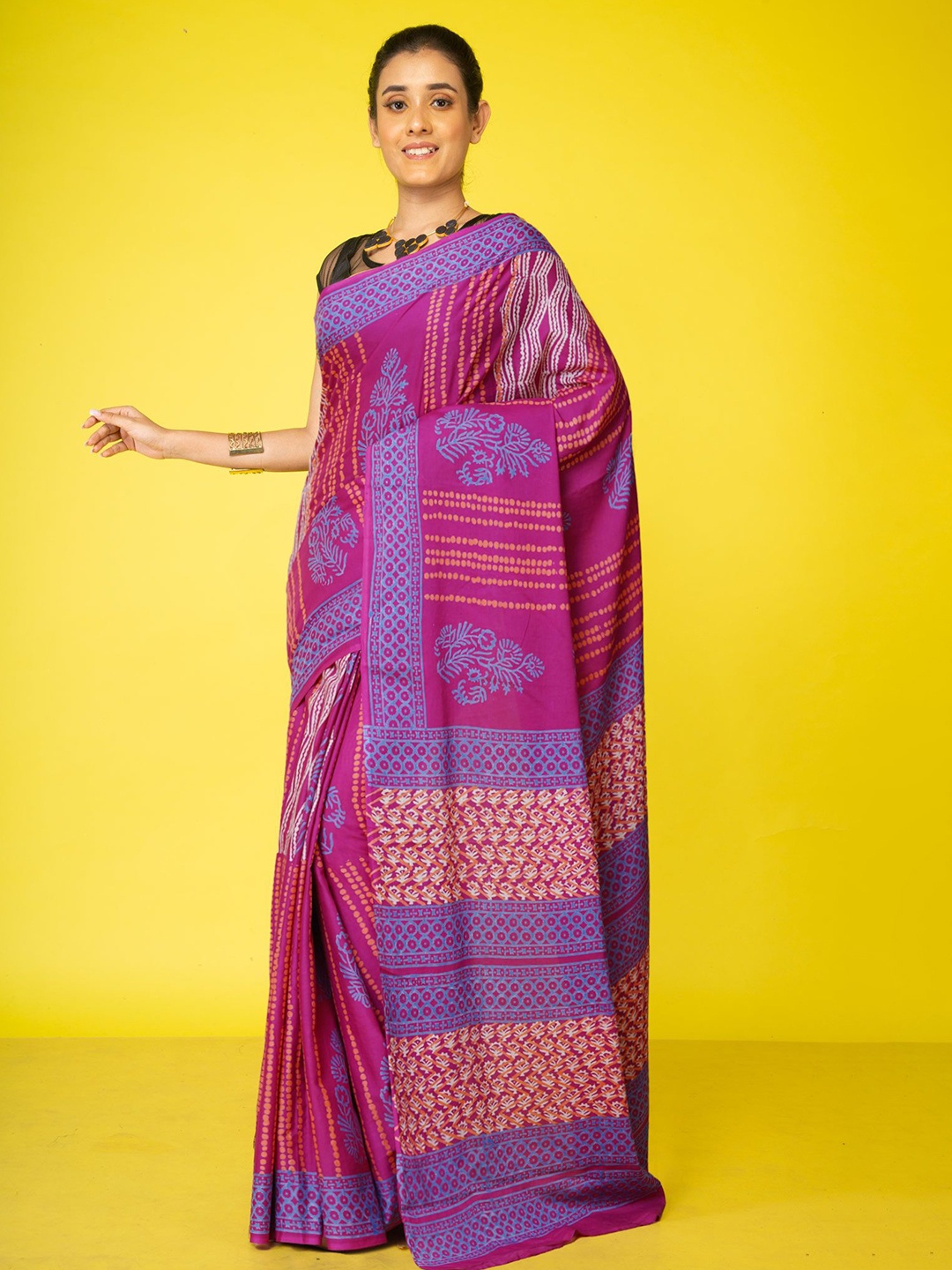 

Unnati Silks Pure Cotton Ethnic Motifs Block Print saree, Purple