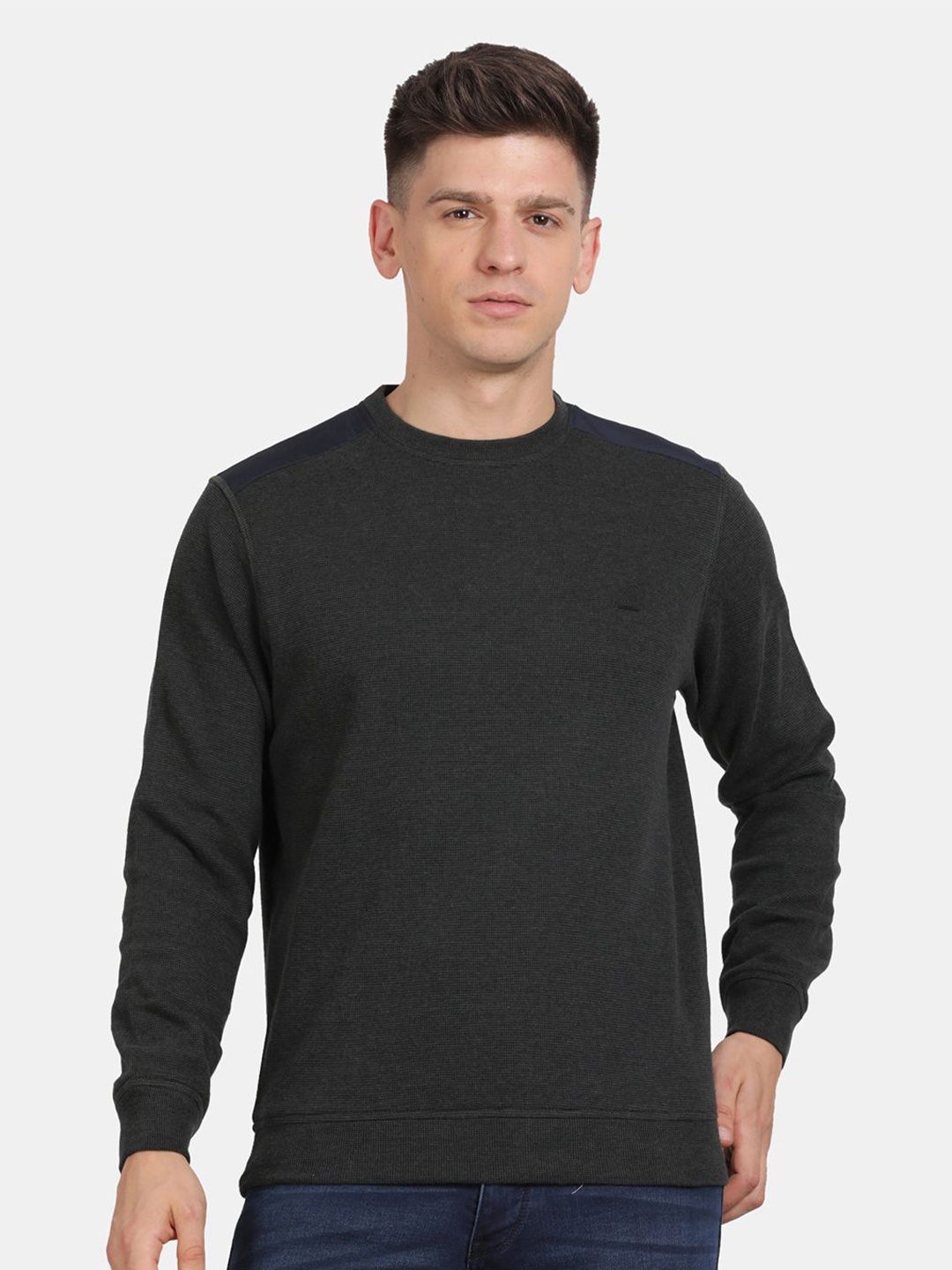 

t-base Men Solid Sweatshirt, Black