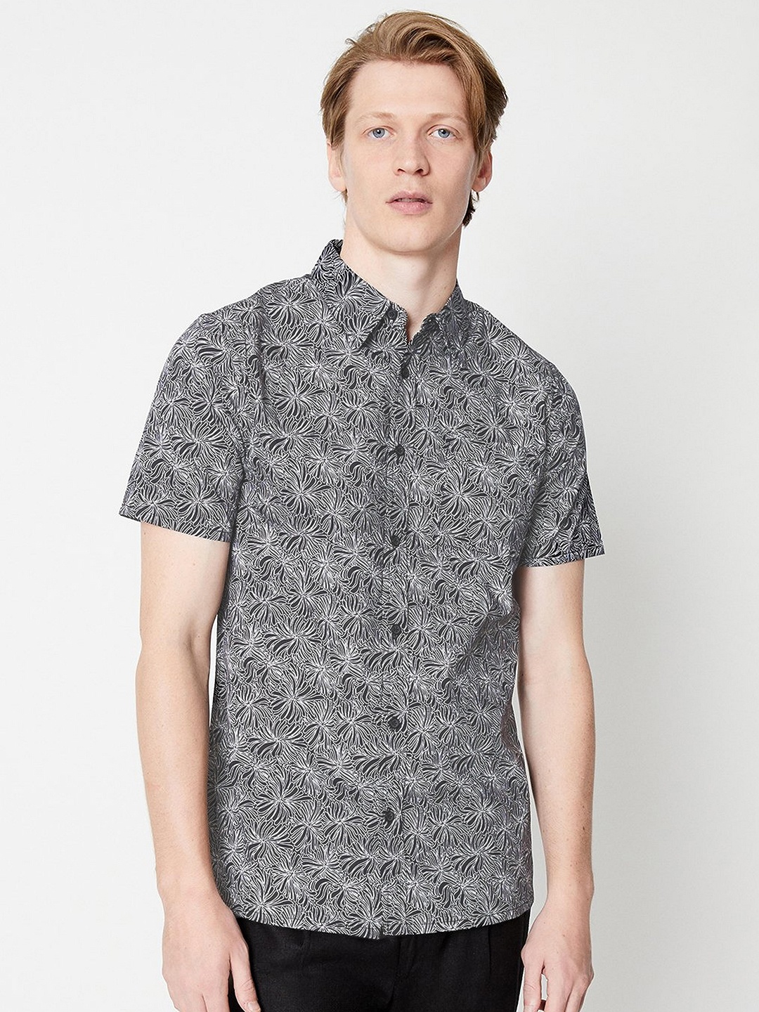 

Burton Pure Cotton Floral Printed Shirt, Black