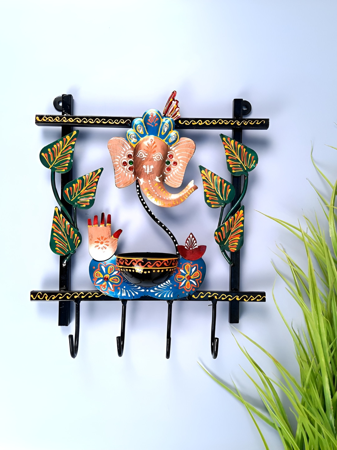 

apka mart Red & Blue Printed Wall Key Holder Stand