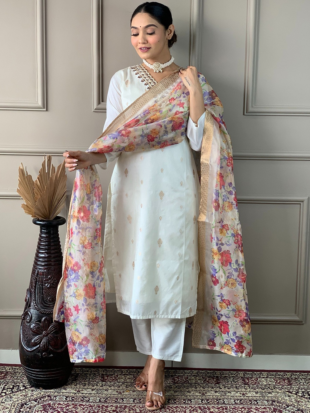 

KALINI Floral Embroidered V-Neck Thread Work Straight Kurta with Trousers & With Dupatta, Cream