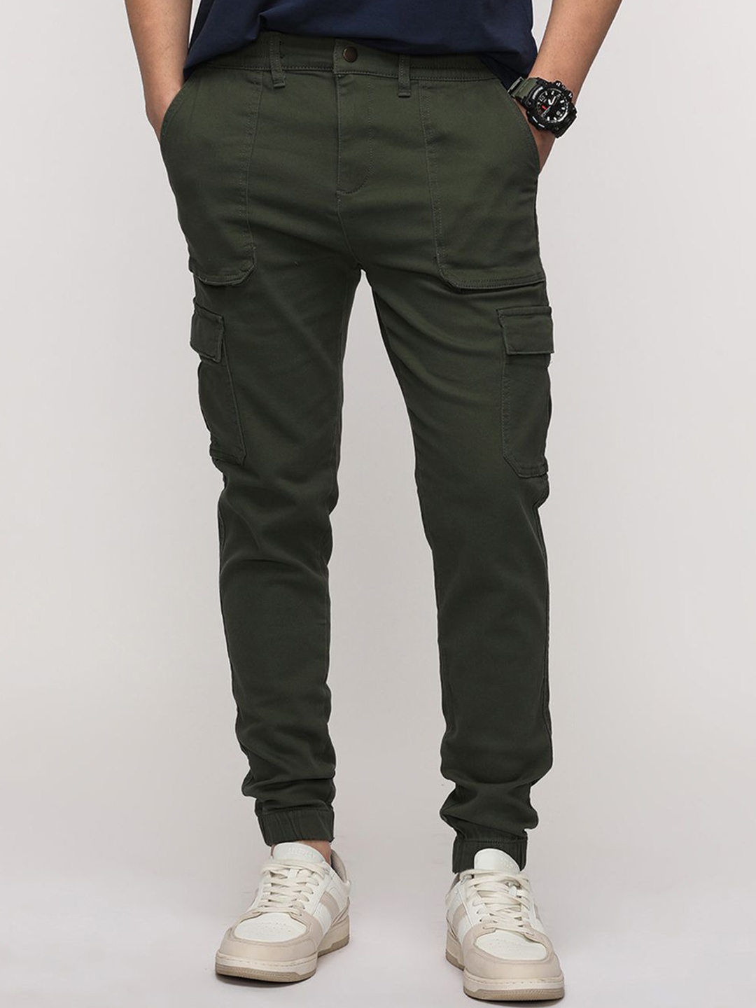 

Crocodile Men Slim Fit Mid-Rise Easy Wash Cargo Joggers, Olive