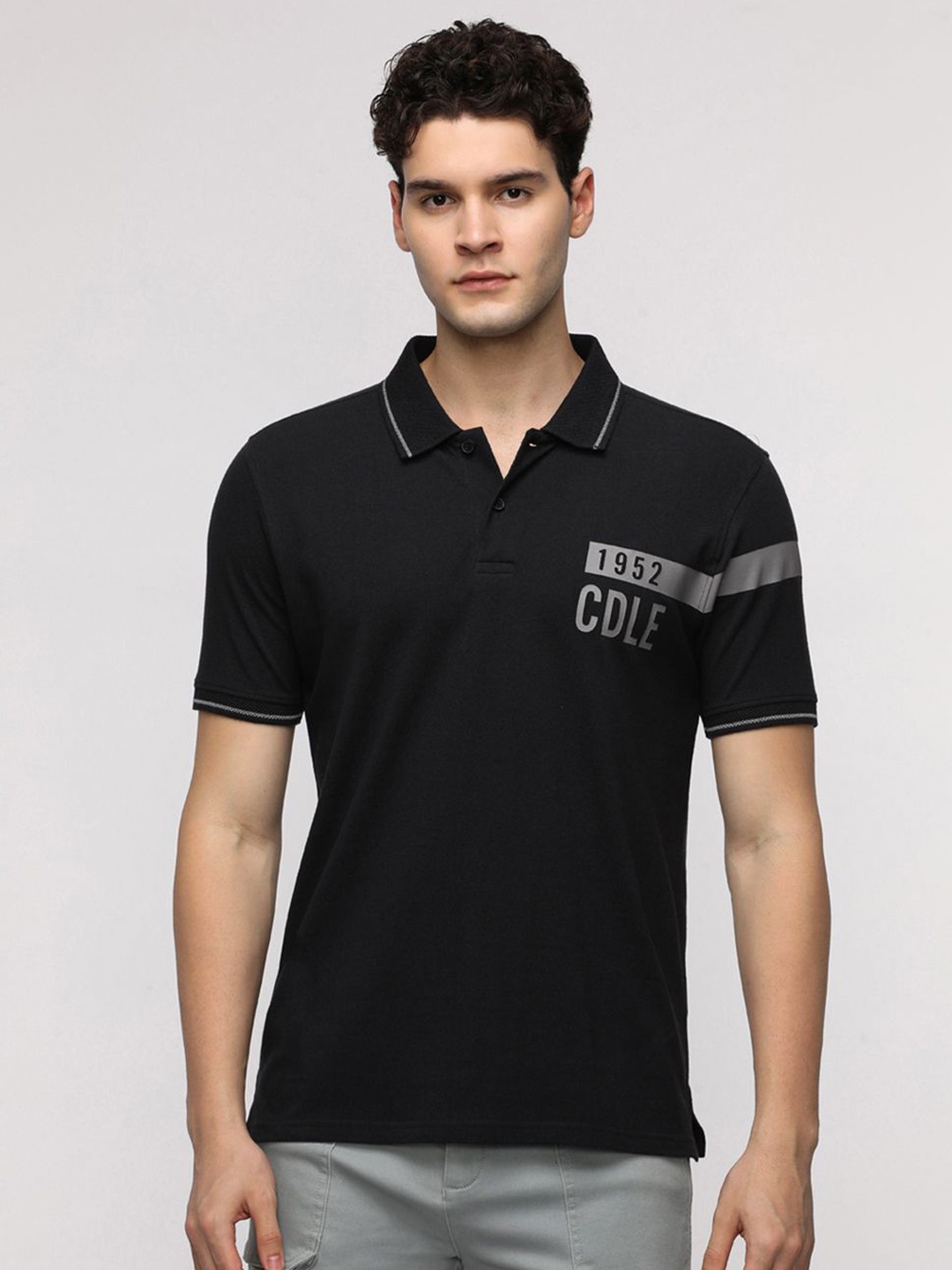 

Crocodile Men Solid Polo Collar Pure Cotton Slim Fit T-Shirt, Black