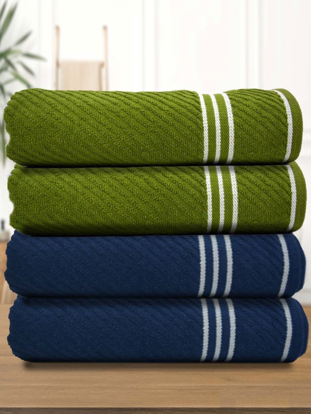 

Aura Athom Living Green & Navy Blue 4 Pieces Cotton 400 GSM Bath Towel