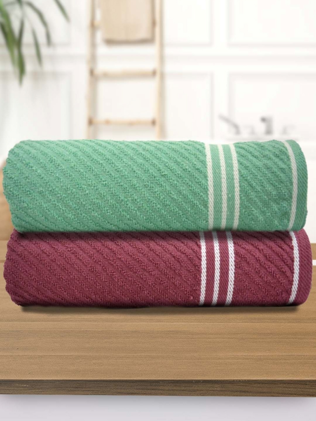 

Aura Athom Living Burgundy & Green 2 Pieces Striped 400 GSM Bath Towel