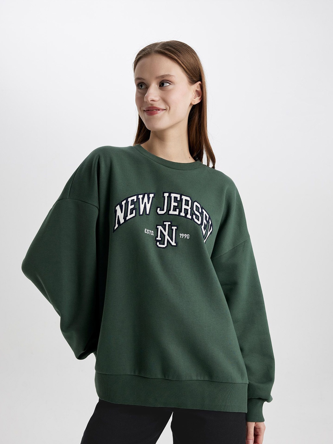 

DeFacto Printed Sweatshirt, Green