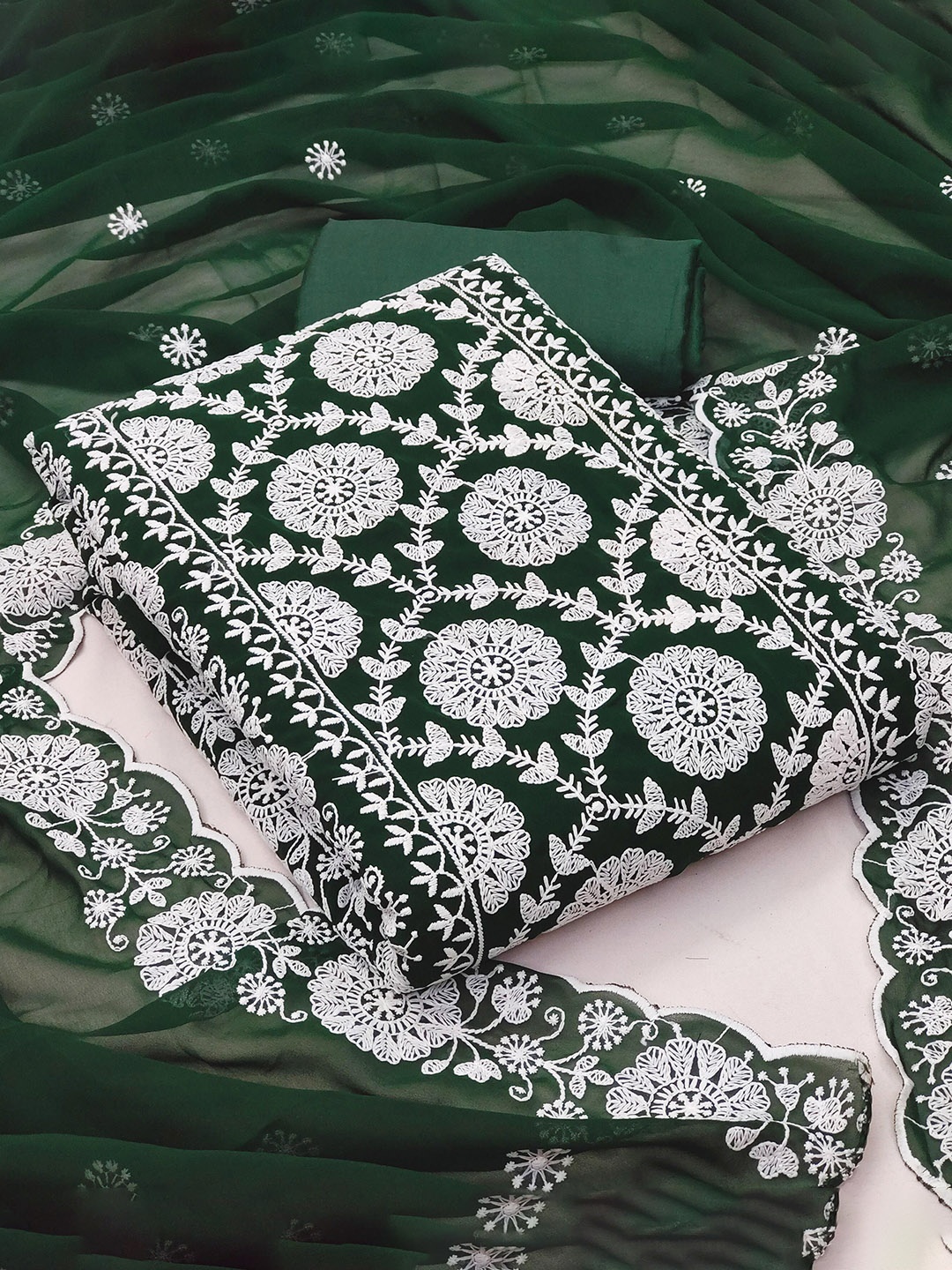 

Ishin Floral Embroidered Zari Silk Georgette Unstitched Dress Material, Green