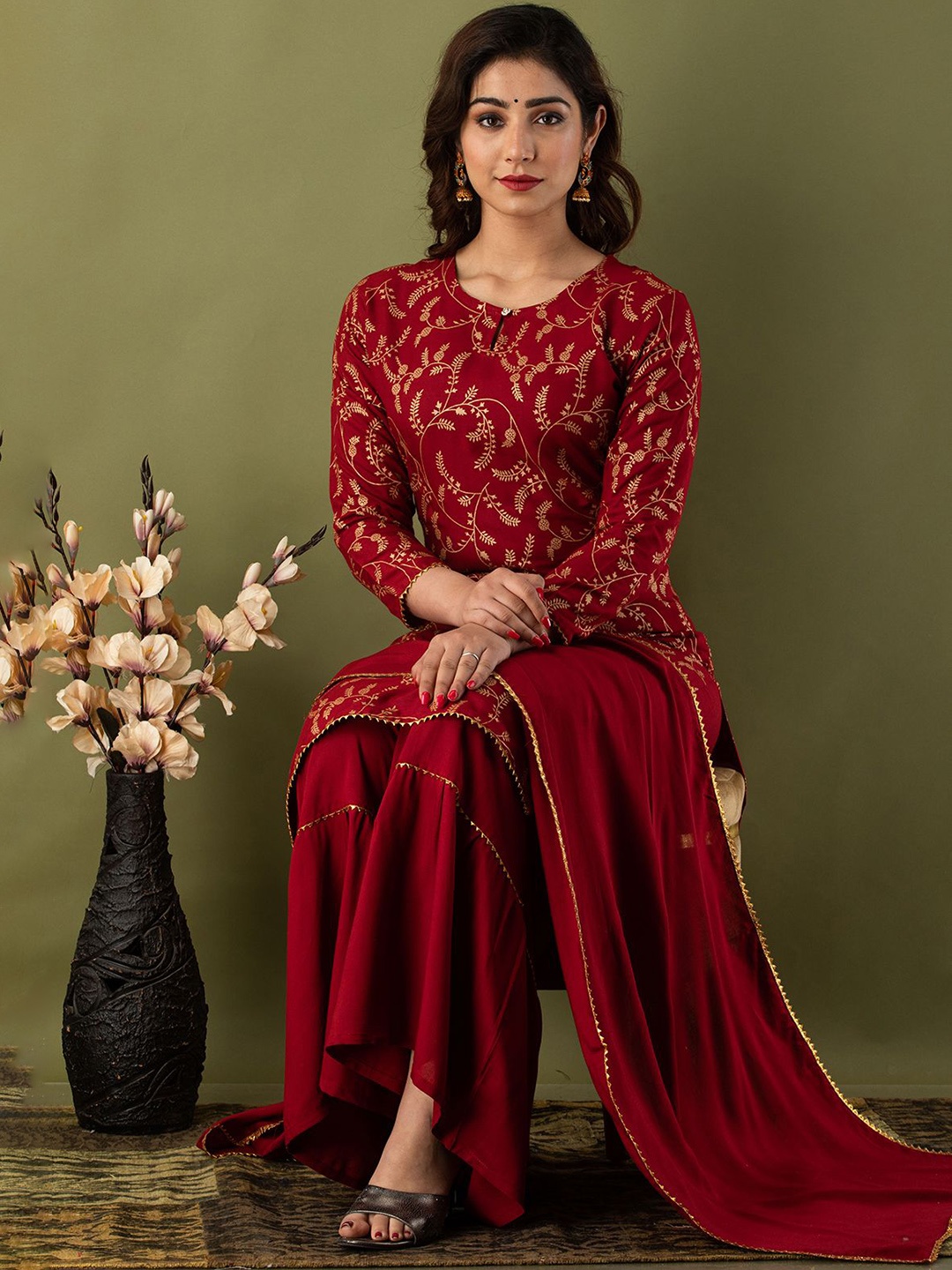 

JAYLEEN Maroon Floral Printed Keyhole Neck Straight Kurta with Sharara & Dupatta