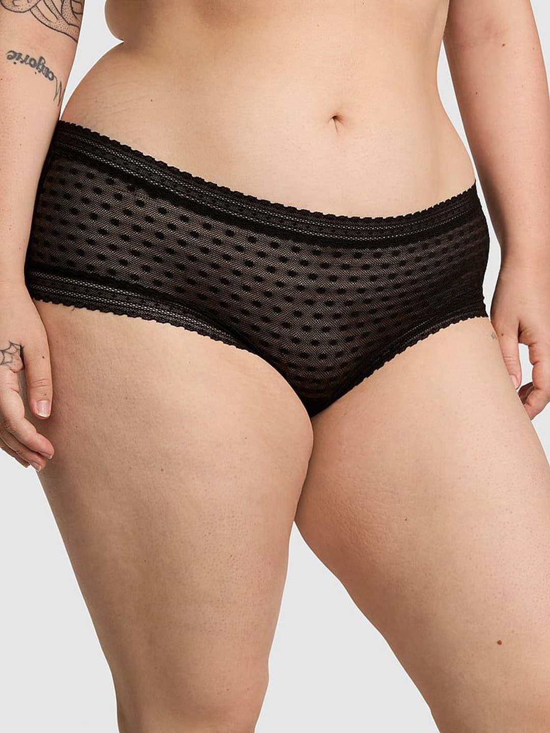 

Victoria's Secret Women Abstract Low Rise Basic Briefs, Black