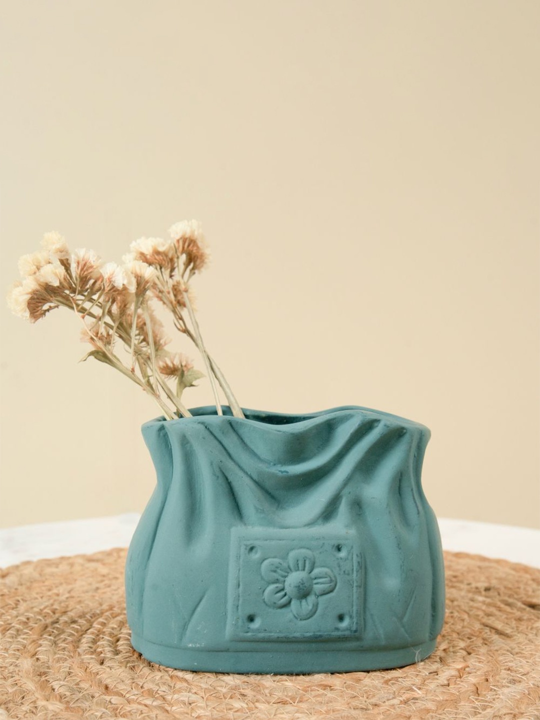 

ArteCasa Green Textured Ceramic Vase