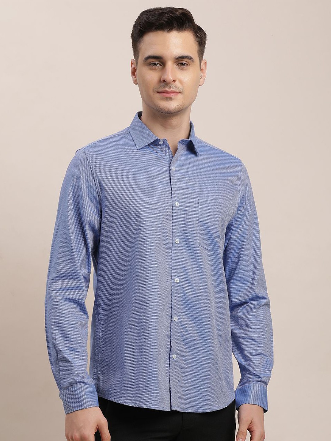 

Turtle Men Standard Spread Collar Textured Cotton Slim Fit Formal Shirt, Blue