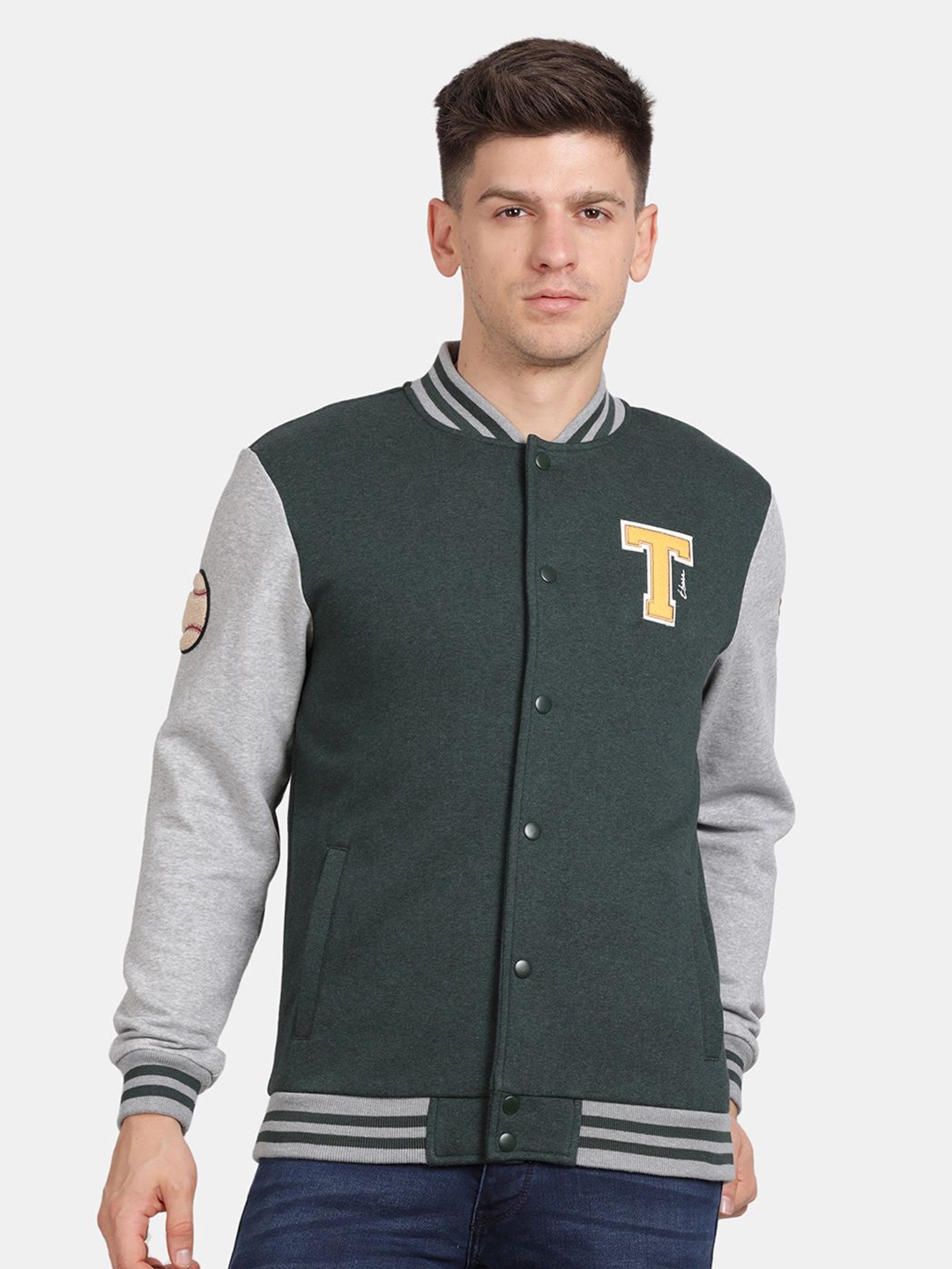

t-base Men Graphic Printed Sweatshirt, Olive