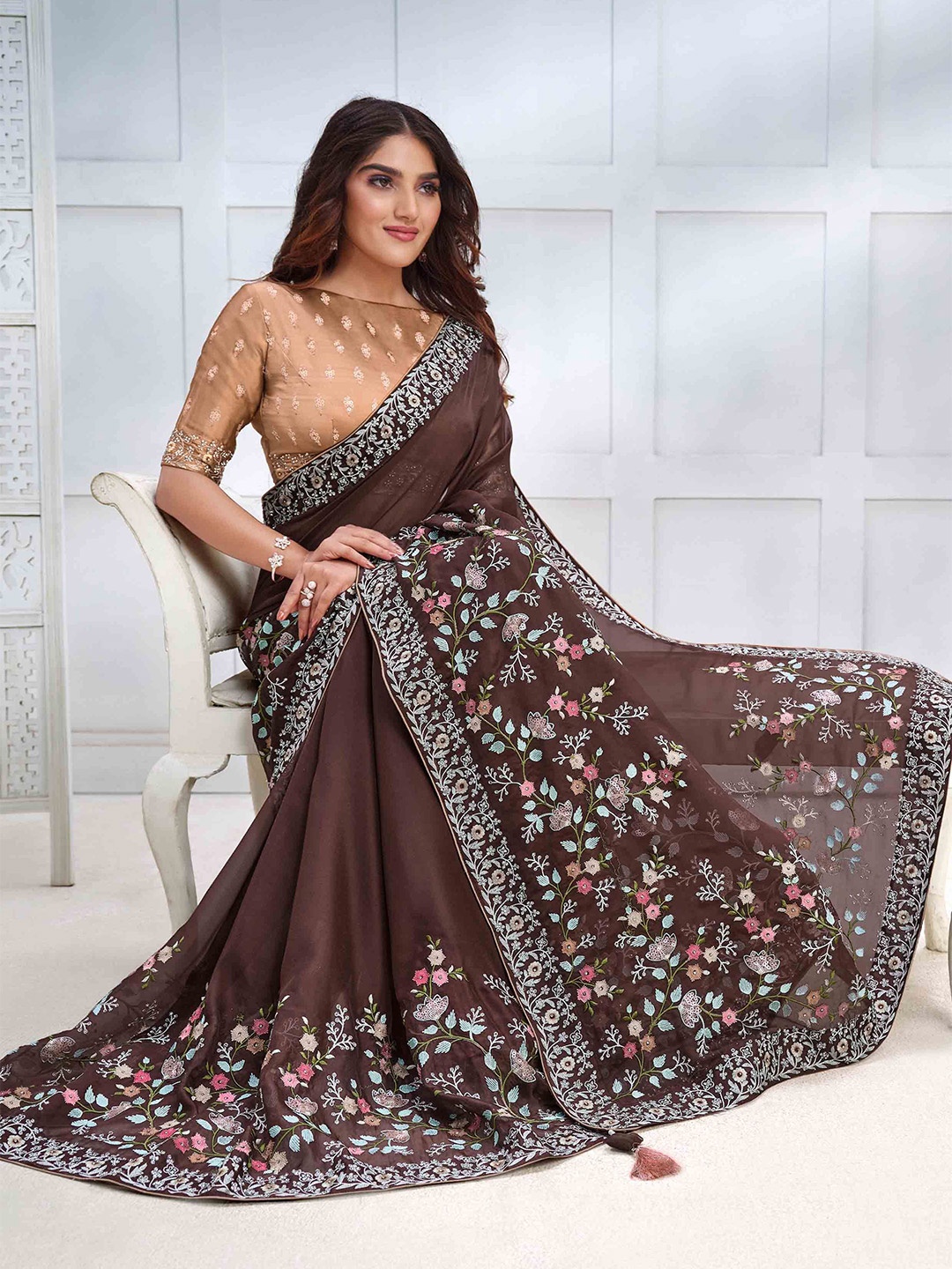 

Nimayaa Floral Embroidered Poly Georgette Saree, Brown