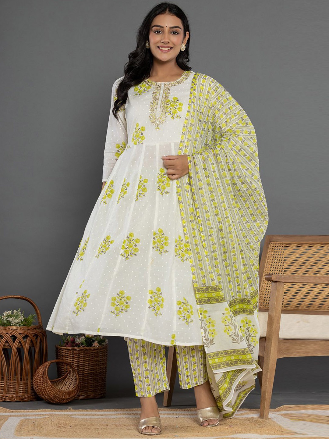 

Yufta Floral Printed Pure Cotton Anarkali Kurta & Trousers With Dupatta, White