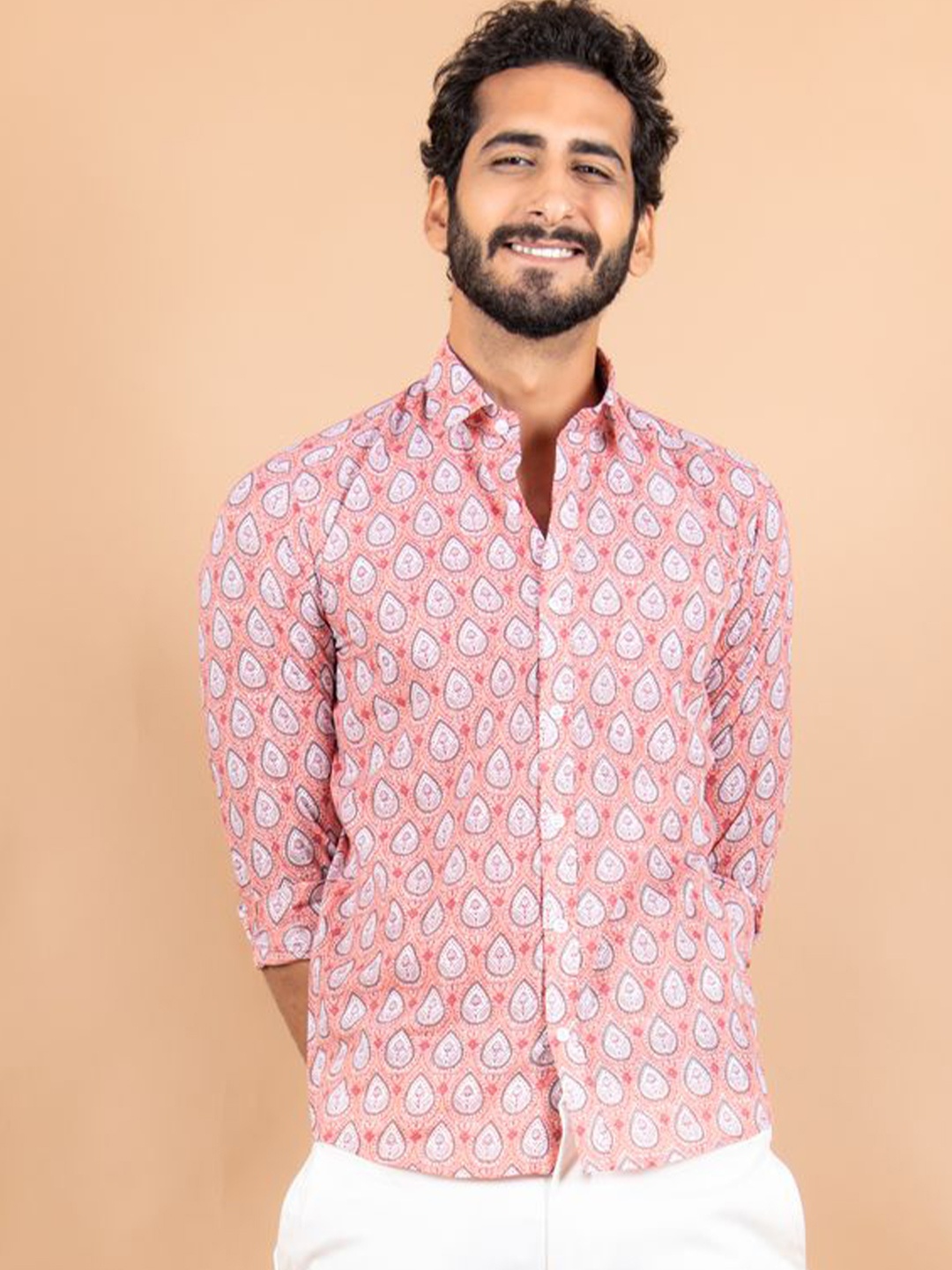 

Tistabene Men Standard Floral Opaque Printed Casual Shirt, Peach